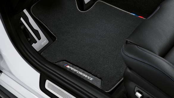 M Performance floor mats BMW 6 Series Gran Turismo G32 2020 M Performance floor mats BMW 6 Series Gran Turismo G32 2020 close up