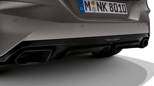Exhaust tailpipes BMW Z4 M40i Roadster G29 Exhaust tailpipes BMW Z4 M40i Roadster G29 2019 BMW Individual Frozen Grey metallic rear view close-up