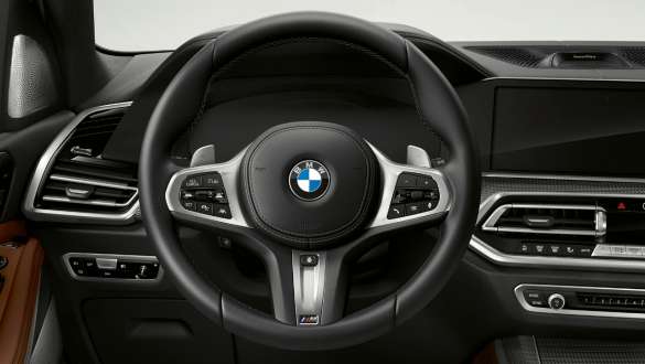 M leather steering wheel BMW X5 M50i M leather steering wheel BMW X5 M50i G05 cockpit