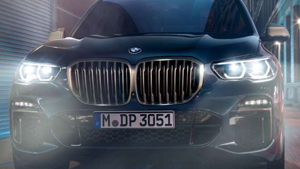 BMW Laser light BMW X5 M50i BMW Laser light BMW X5 M50i Carbon black metallic G05 front view