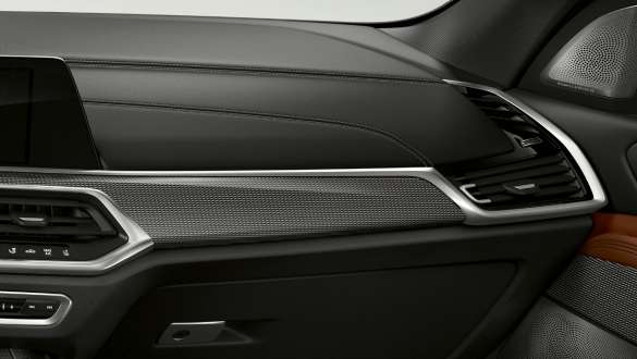 Interior trims BMW X5 M50i Interior trims Aluminium Tetragon BMW X5 M50i G05 interior