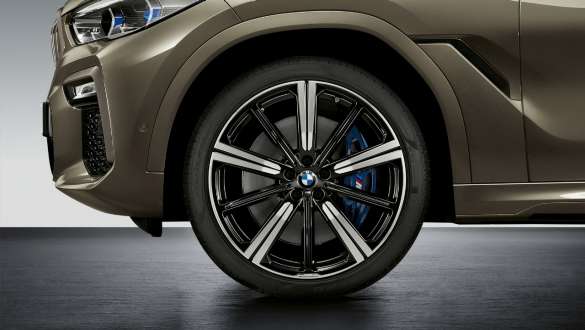 22’’ M Performance light alloy wheel Star-spoke style 749 M in Bicolor BMW X6 G06 2019 22’’ M Performance light alloy wheel Star-spoke style 749 M in Bicolor BMW X6 G06 2019