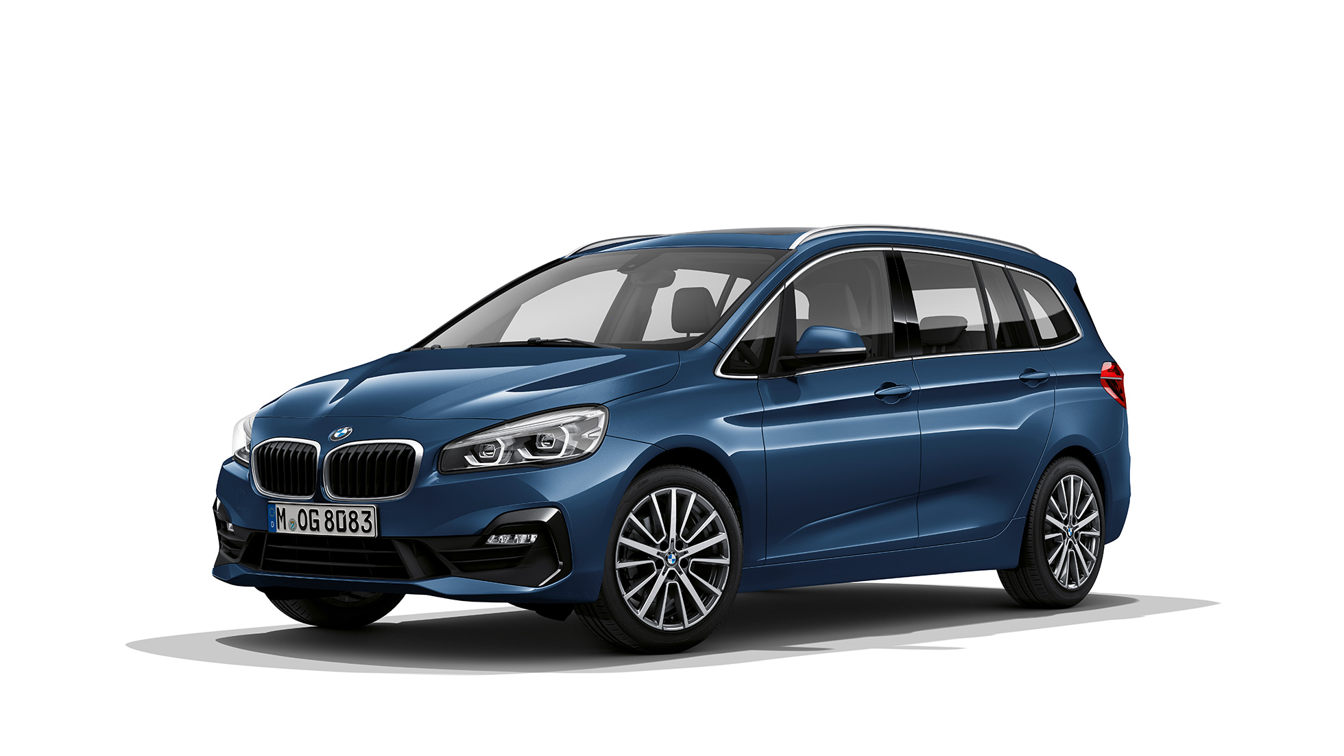 BMW 2 Series Gran Tourer 218i F46 2018 Phytonic Blue three-quarter front view 