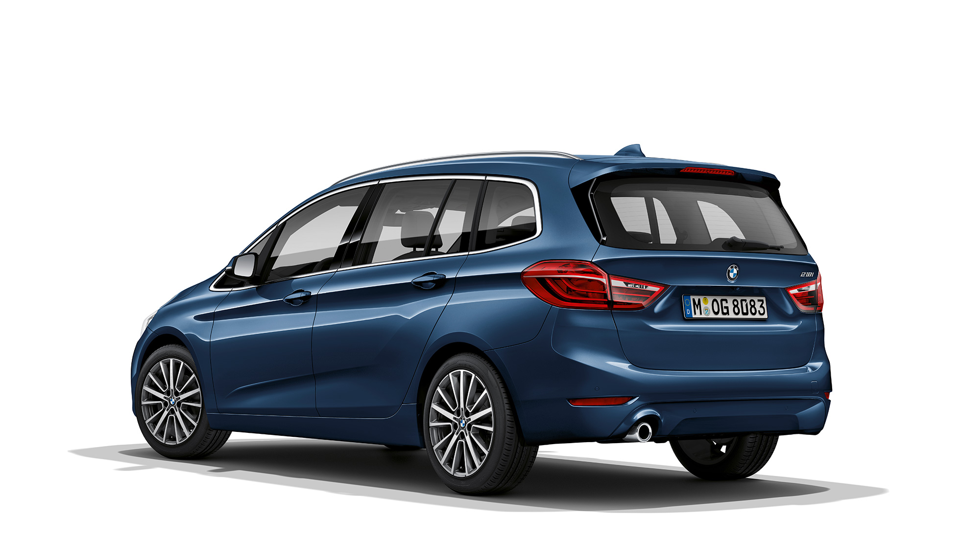 BMW 2 Series Gran Tourer 218i Modell Advantage F46 2018 Phytonic Blue three-quarter rear view 