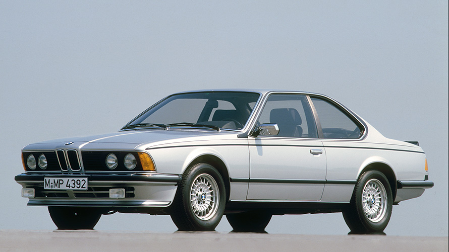 BMW 635CSi (E24) three-quarter side view standing BMW 635CSi (E24) three-quarter side view standing