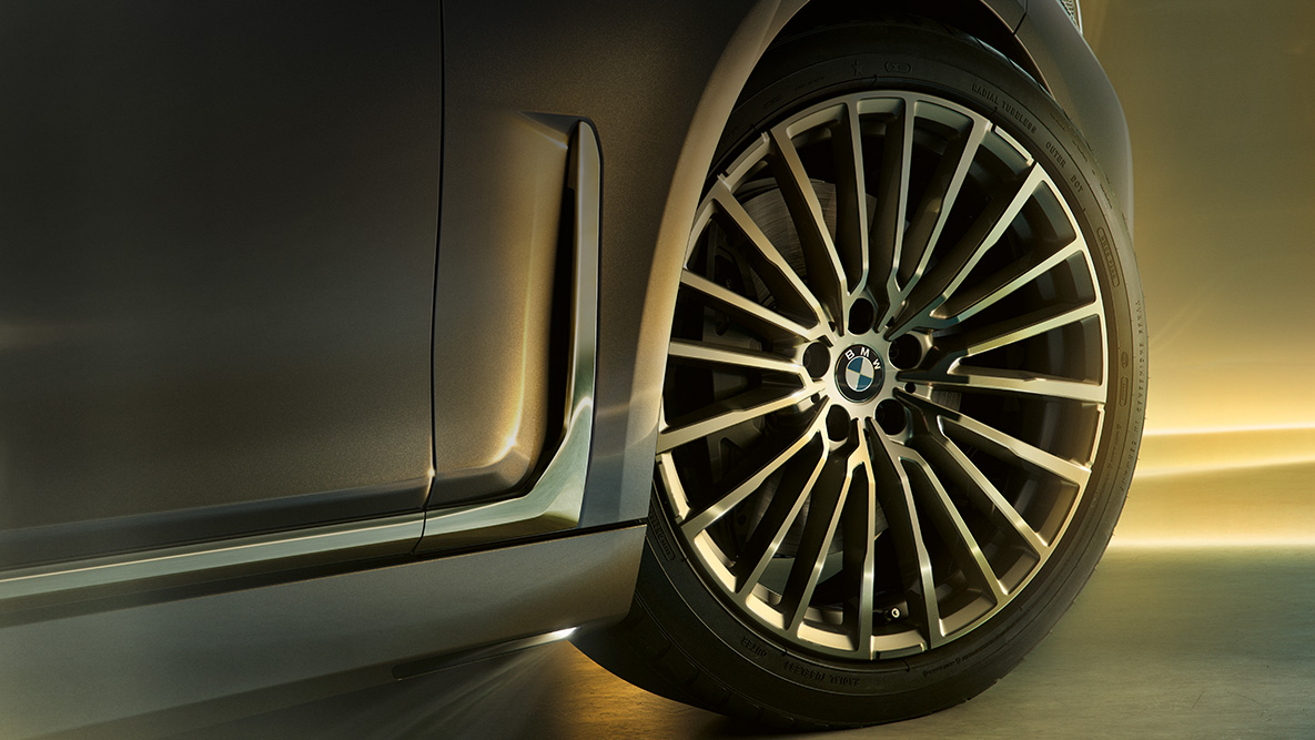 BMW 7 Series Sedan G11 G12 2019 light alloy wheels BMW 7 Series Sedan G11 G12 2019 Bernina Grey Amber Effect light alloy wheels multi-spoke design