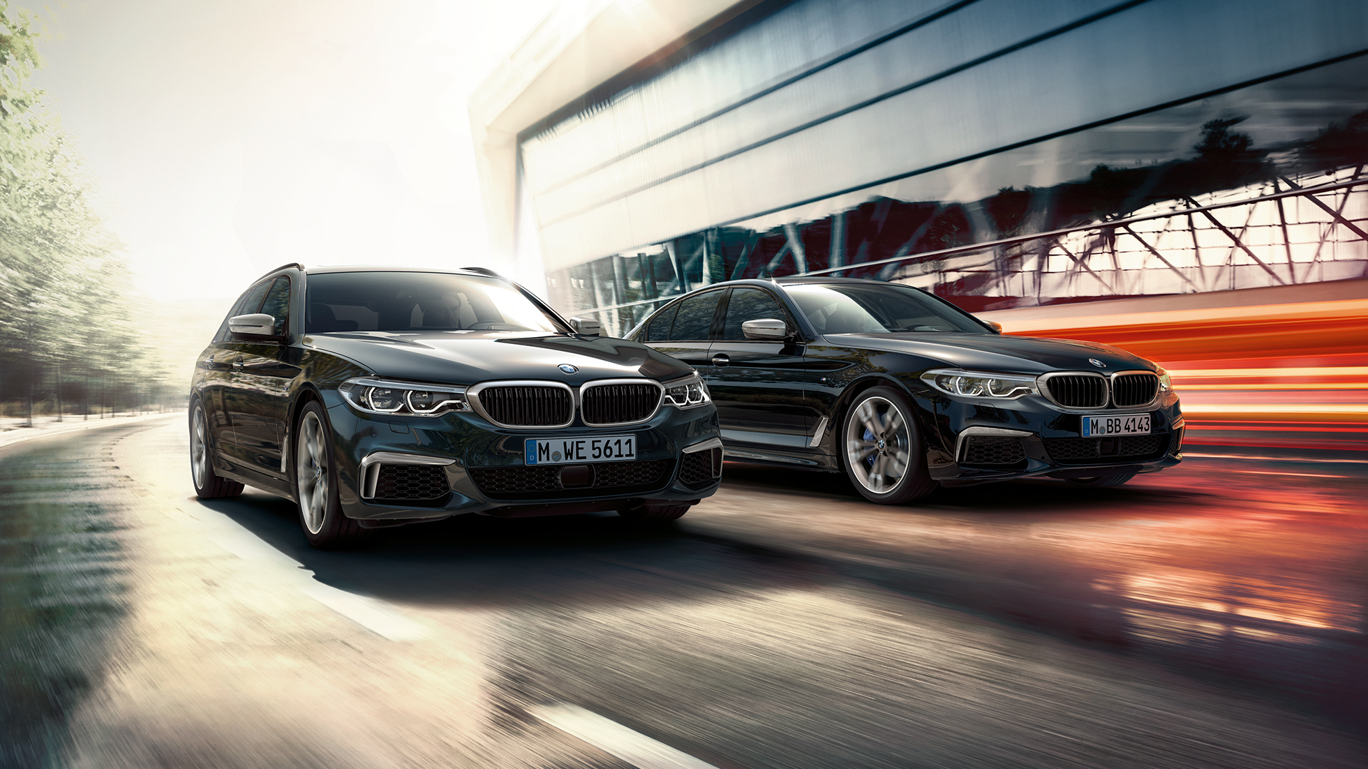 Driving dynamics BMW M550d xDrive Touring Driving dynamics BMW M550d xDrive Touring G31 Azurite Black metallic three-quarter front view BMW M550d Touring highlights