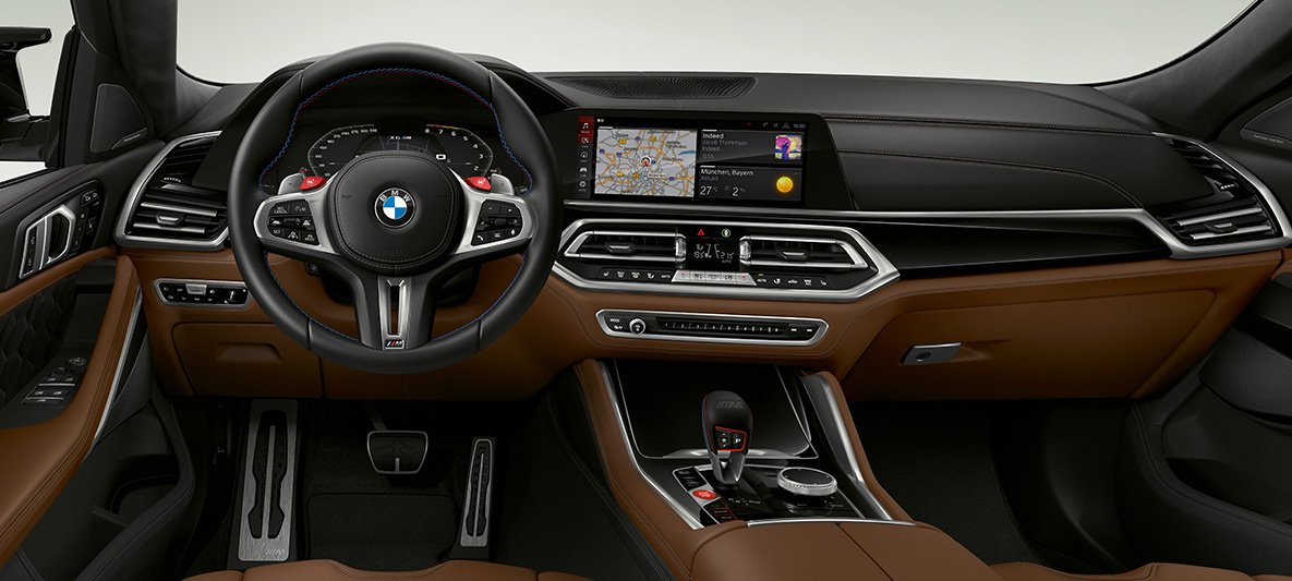 M leather steering wheel BMW X6 M F96 M leather steering wheel with contrast stitching BMW X6 M F96 2020 SUV cockpit