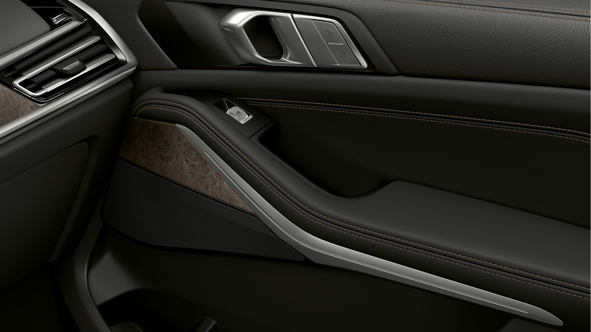 BMW X7, inner door Close-up of the inner door of the BMW X7