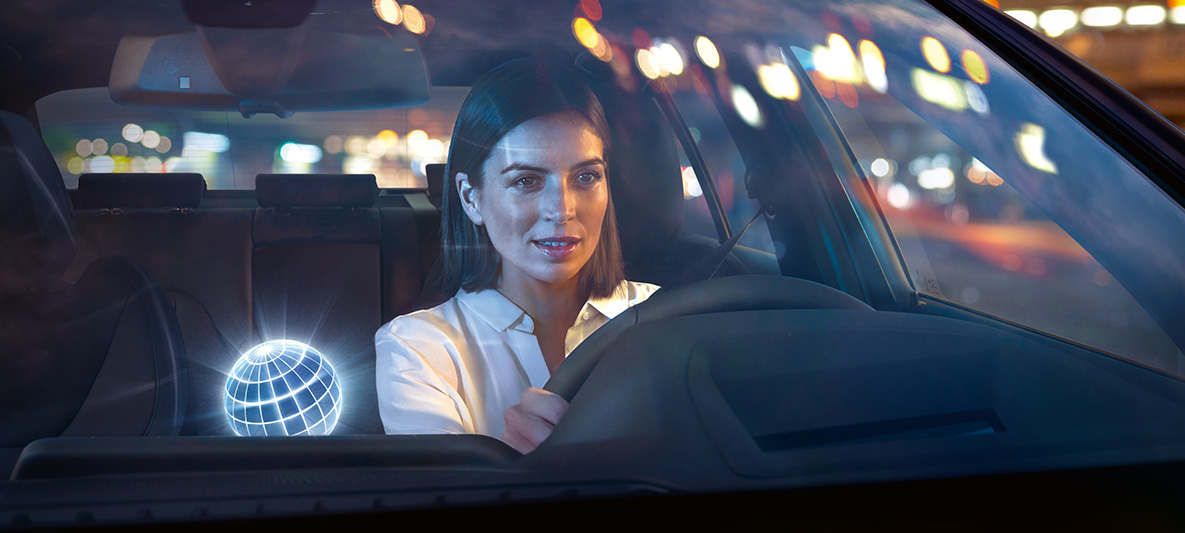 BMW Corporate sales services BMW Connected Drive for business clients female driver